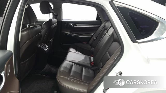 Hyundai Grandeur IG Hybrid id 4305154 из Кореи 18