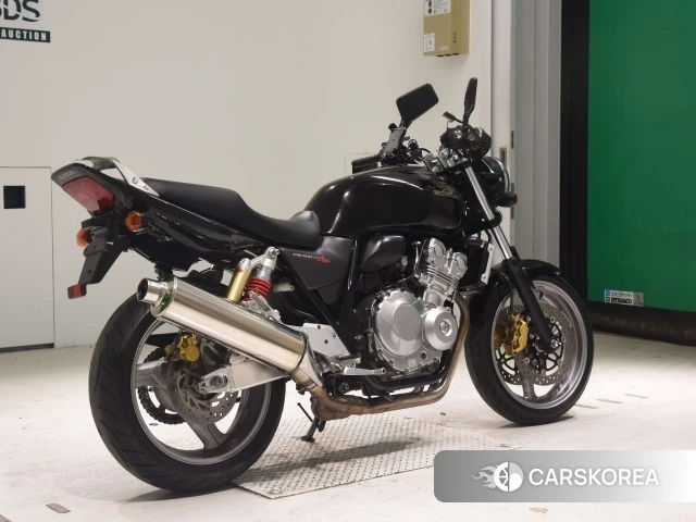 Проданный Honda CB400SF 2010 из Японии