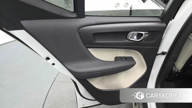 Volvo XC40 id 4408695 из Кореи 18