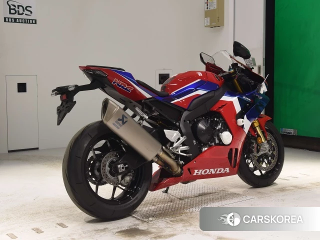 Проданный Honda CBR1000RR-R FIREBLADE SP 2020 из Японии, фото 2