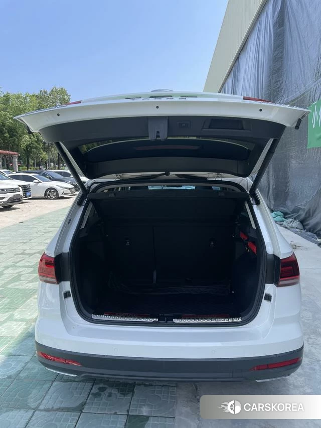 Volkswagen Tuyue id 4261764 из Китая 18