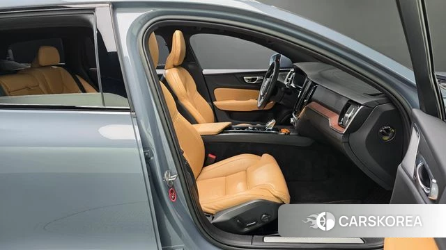 Volvo V60 Cross-Country 2nd Generation id 4774321 из Кореи 18