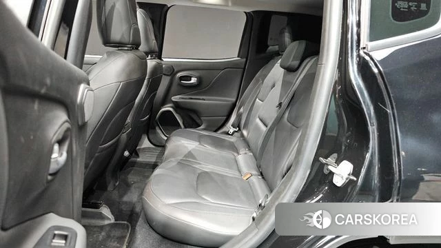 Jeep Renegade id 4536450 из Кореи 18