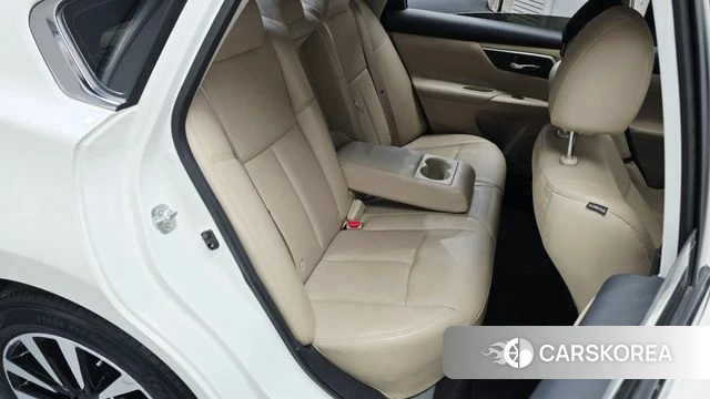 Nissan Altima id 4430292 из Кореи 18