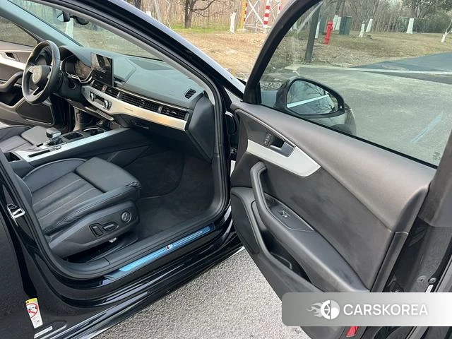 Audi A4L id 4271945 из Китая 18
