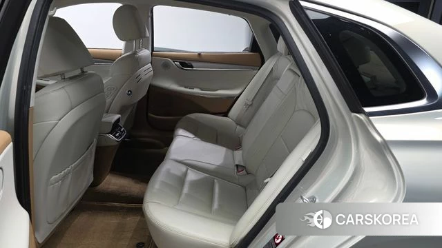 Hyundai The New Grandeur IG Hybrid id 4304424 из Кореи 18