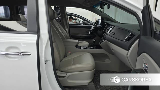 Kia The New Carnival id 4737429 из Кореи 18