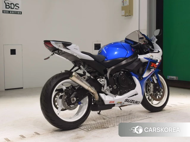 Проданный Suzuki GSX-R600 2014 из Японии, фото 2