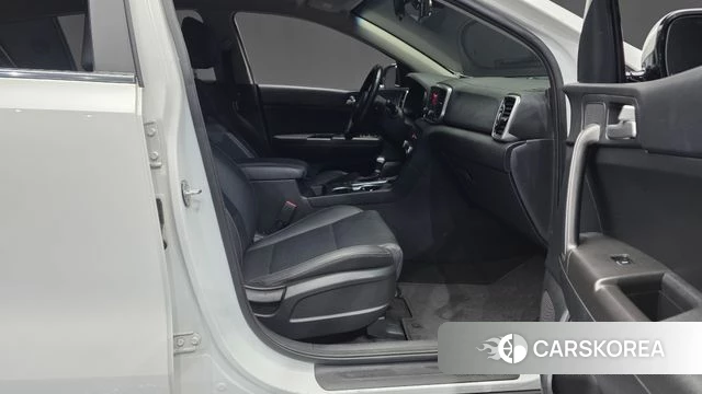 Kia Sportage The Bold id 4294864 из Кореи 18