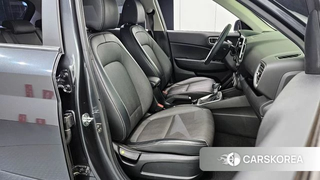 Hyundai Venue id 4203504 из Кореи 18