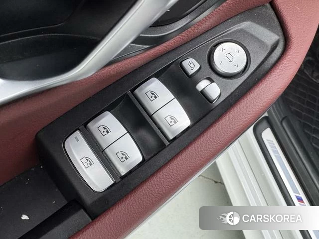 BMW 3 series id 4290128 из Китая 18