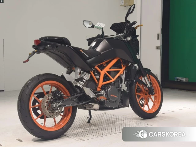 Проданный KTM 390 DUKE 2015 из Японии, фото 2