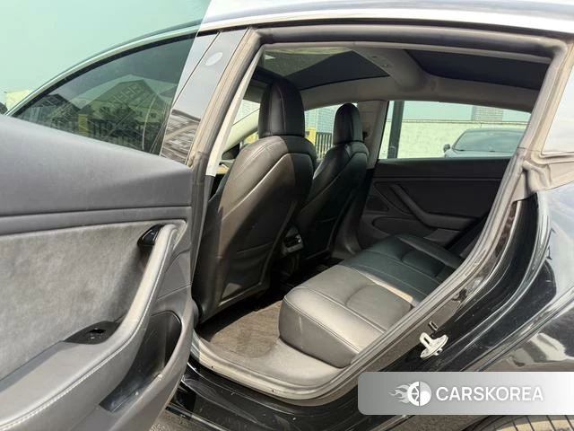 Tesla Model 3 (imported) id 4238287 из Китая 18