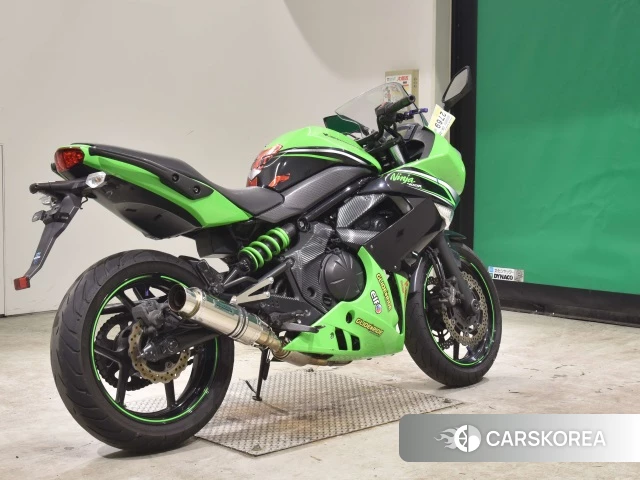 Проданный Kawasaki NINJA 400R 2012 из Японии