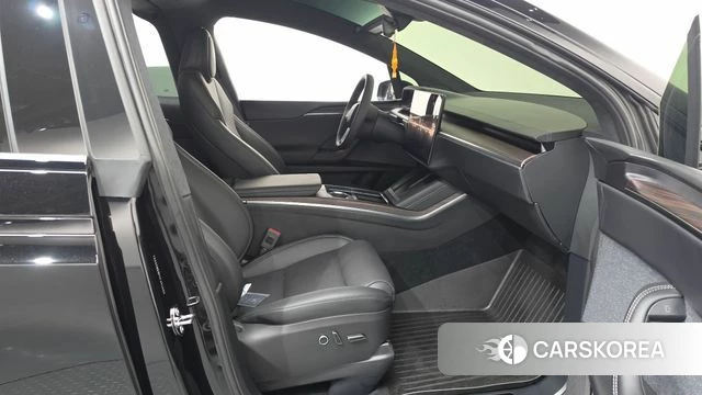 Tesla Model X id 4870425 из Кореи 18