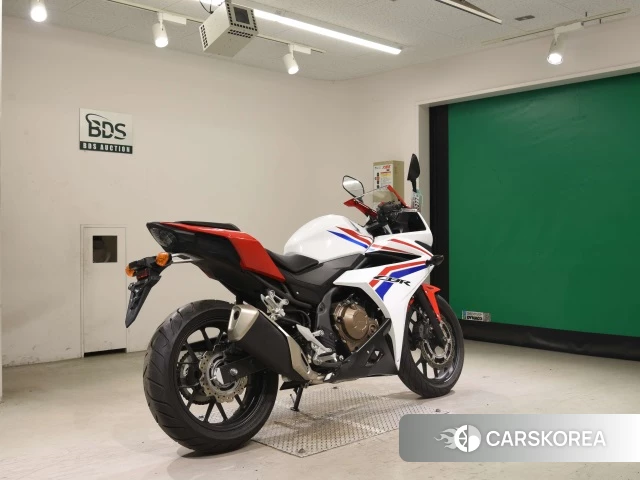 Проданный Honda CBR400R 2016 из Японии, фото 2