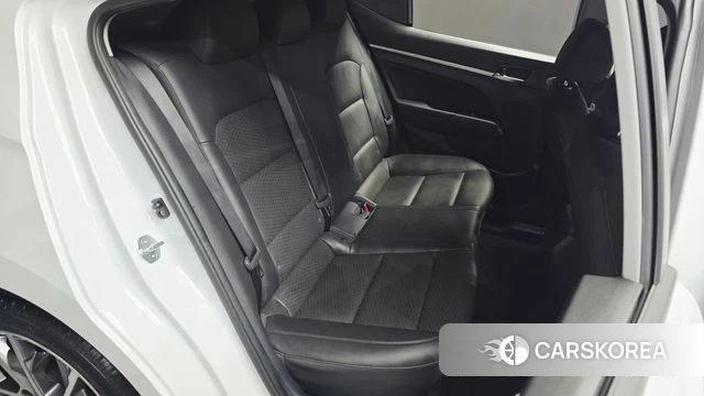 Hyundai The New Avante AD id 4331387 из Кореи 18