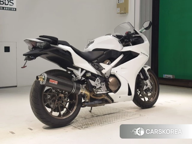 Проданный Honda VFR800F 2015 из Японии, фото 2