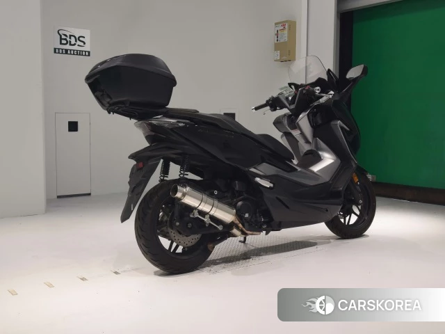 Проданный Honda FORZA 2018 из Японии, фото 2