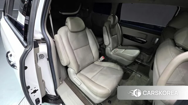 Kia The New Carnival id 4794729 из Кореи 18