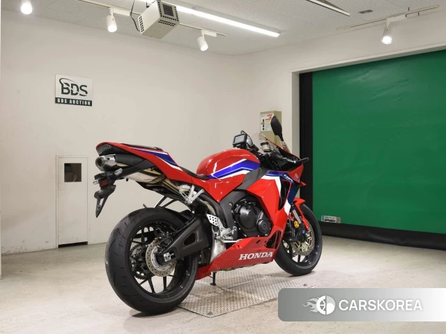 Проданный Honda CBR600RR 2021 из Японии, фото 2