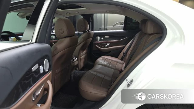 Mercedes-Benz E-Class W213 id 4698687 из Кореи 18