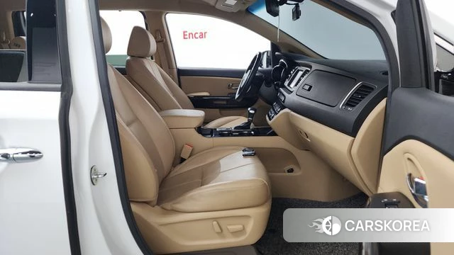 Kia The New Carnival id 4197201 из Кореи 18