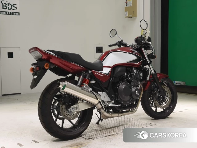 Проданный Honda CB400SF ABS 2021 из Японии, фото 2