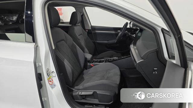 Volkswagen Golf 8th Generation id 4540219 из Кореи 18