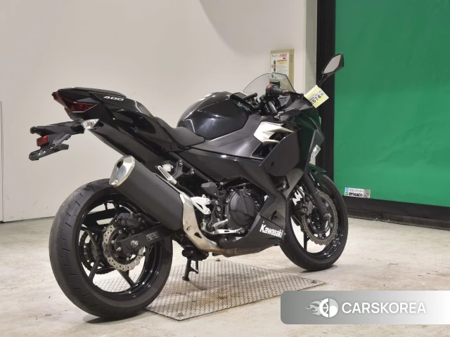 Проданный Kawasaki NINJA 400 2018 из Японии, фото 2