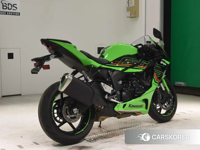 Проданный Kawasaki ZX-6R NINJA ABS 2023 из Японии, фото 2