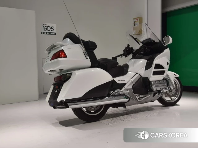 Проданный Honda GL1800 2015 из Японии, фото 2