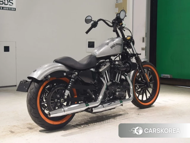 Проданный Harley-Davidson Sportster XL883N 2015 из Японии, фото 2