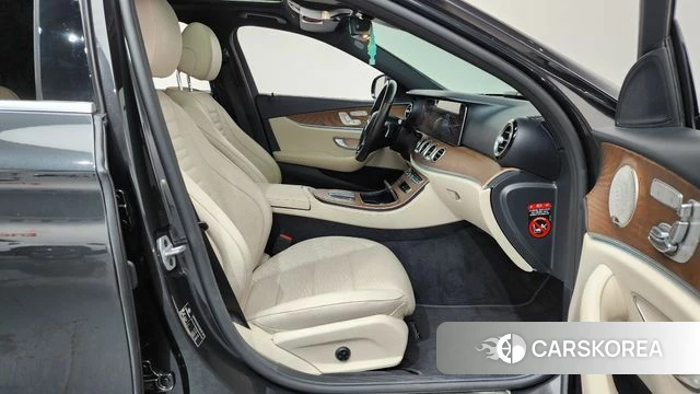 Mercedes-Benz E-Class W213 id 4894485 из Кореи 18