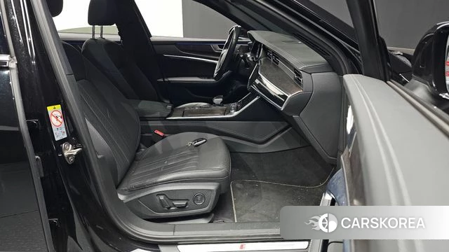 Audi A6 (C8) id 4476276 из Кореи 18
