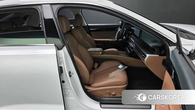Hyundai Grandeur (GN7) id 4612481 из Кореи 18