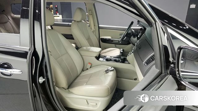 Kia The New Carnival id 4345472 из Кореи 18