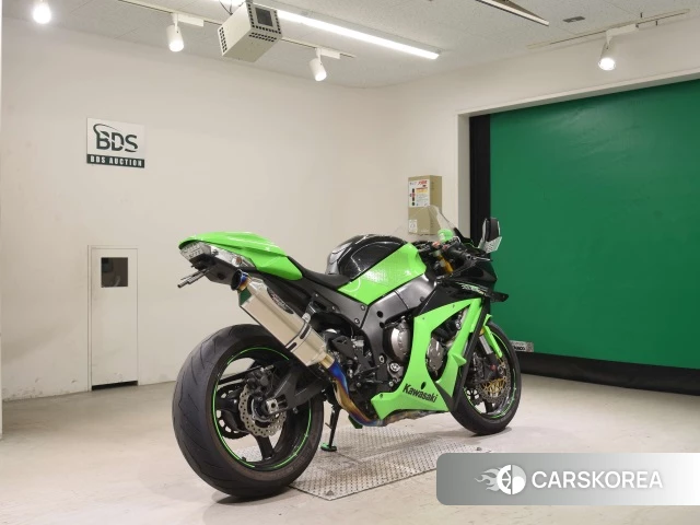 Проданный Kawasaki ZX-10R NINJA 2013 из Японии, фото 2