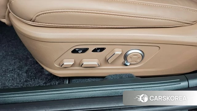 Hyundai Grandeur Hybrid (GN7) id 4897740 из Кореи 18