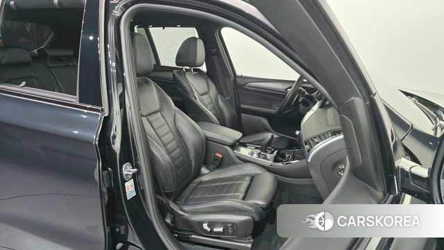 BMW X3 (G01) id 4530270 из Кореи 18