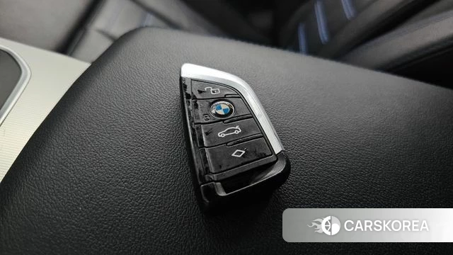 BMW 3 Series (G20) id 4872349 из Кореи 18