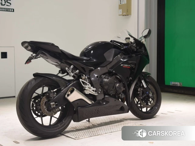 Проданный Honda CBR1000RR 2012 из Японии, фото 2