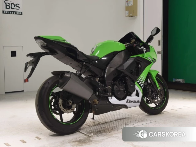 Проданный Kawasaki ZX-10R NINJA 2010 из Японии, фото 2