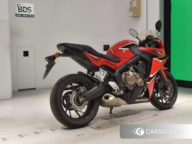 Проданный Honda CBR650F 2018 из Японии, фото 2