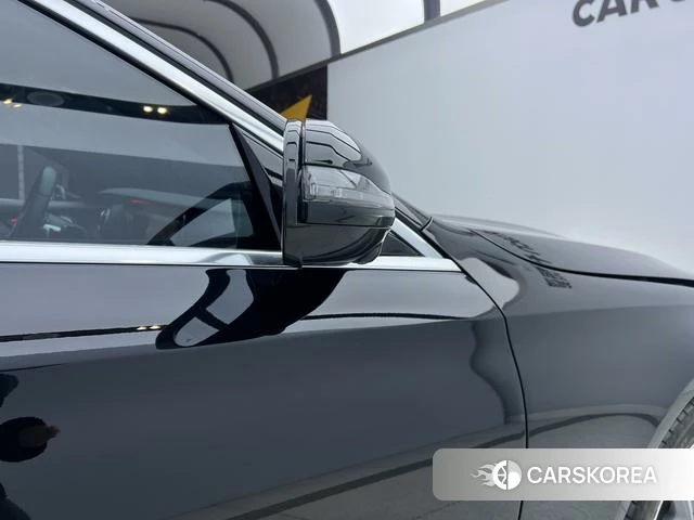 Mercedes-Benz E-class id 4207934 из Китая 18