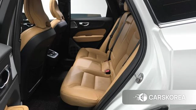 Volvo XC60 second Generation id 4527909 из Кореи 18