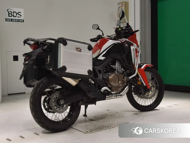 Проданный Honda CRF1000L AFRICA TWIN 2016 из Японии, фото 2