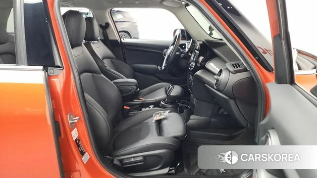 Mini Cooper id 4250350 из Кореи 18