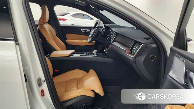Volvo V60 Cross-Country 2nd Generation id 4617913 из Кореи 17