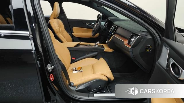 Volvo S60 3rd generation id 4590405 из Кореи 18